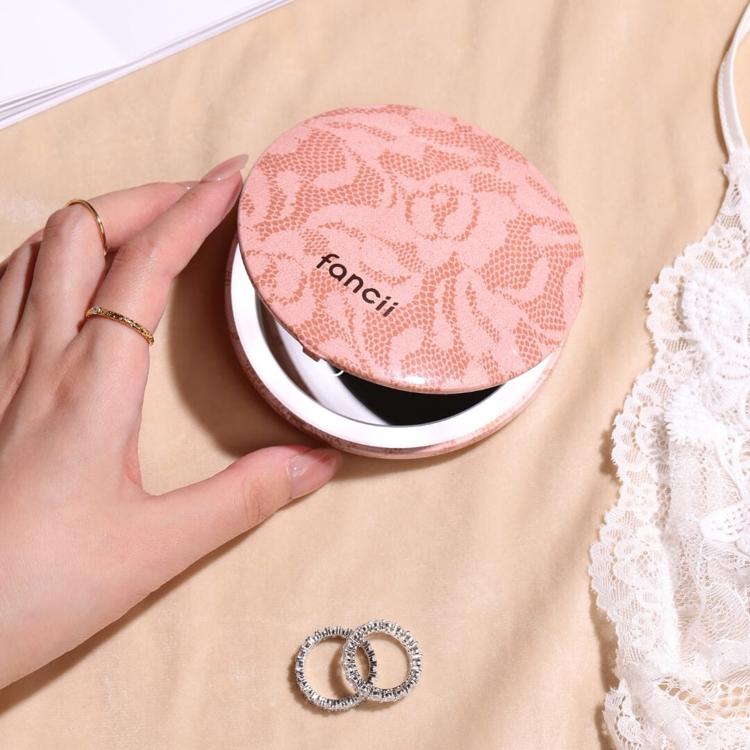 Mini Taylor LED Compact Mirror
